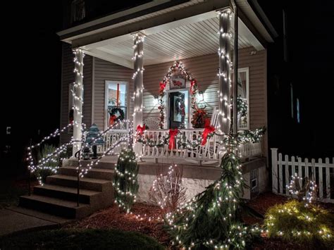 outdoor christmas light hacks